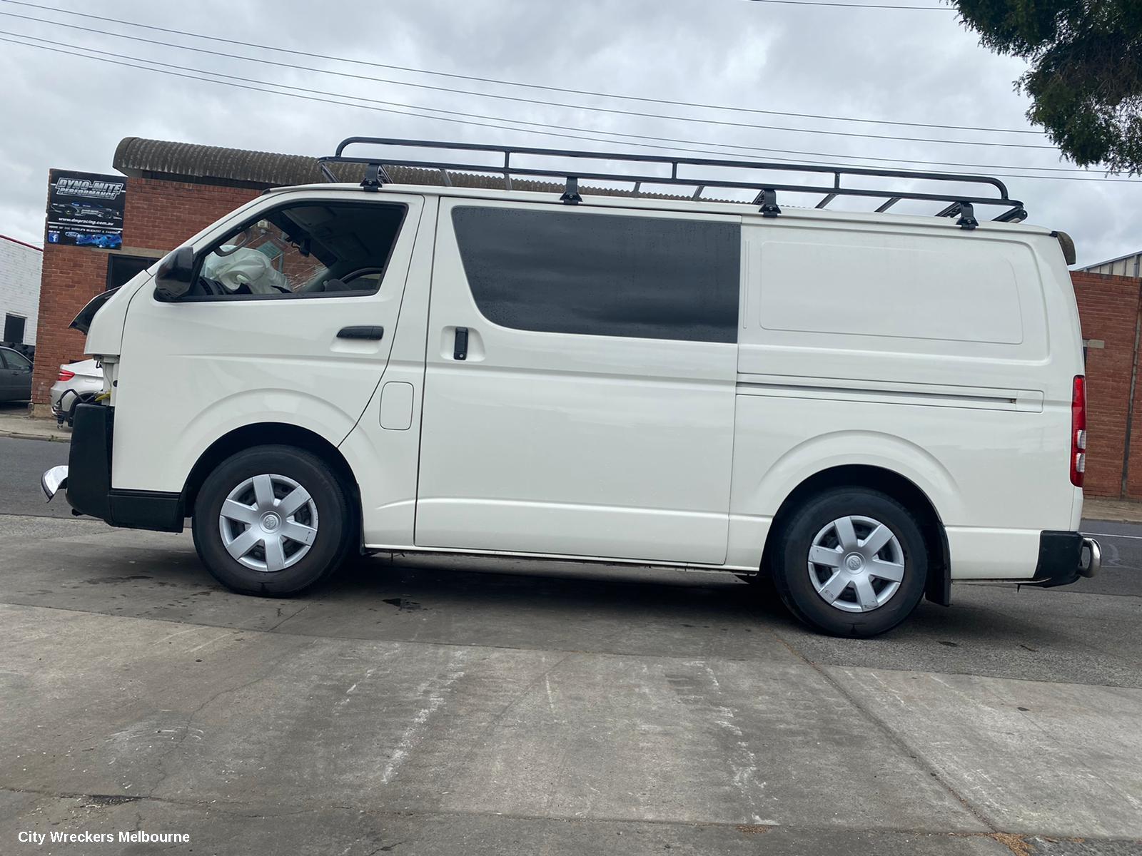 TOYOTA HIACE INTERCOOLER, TRH/KDH, 03/2005 - 04/2019