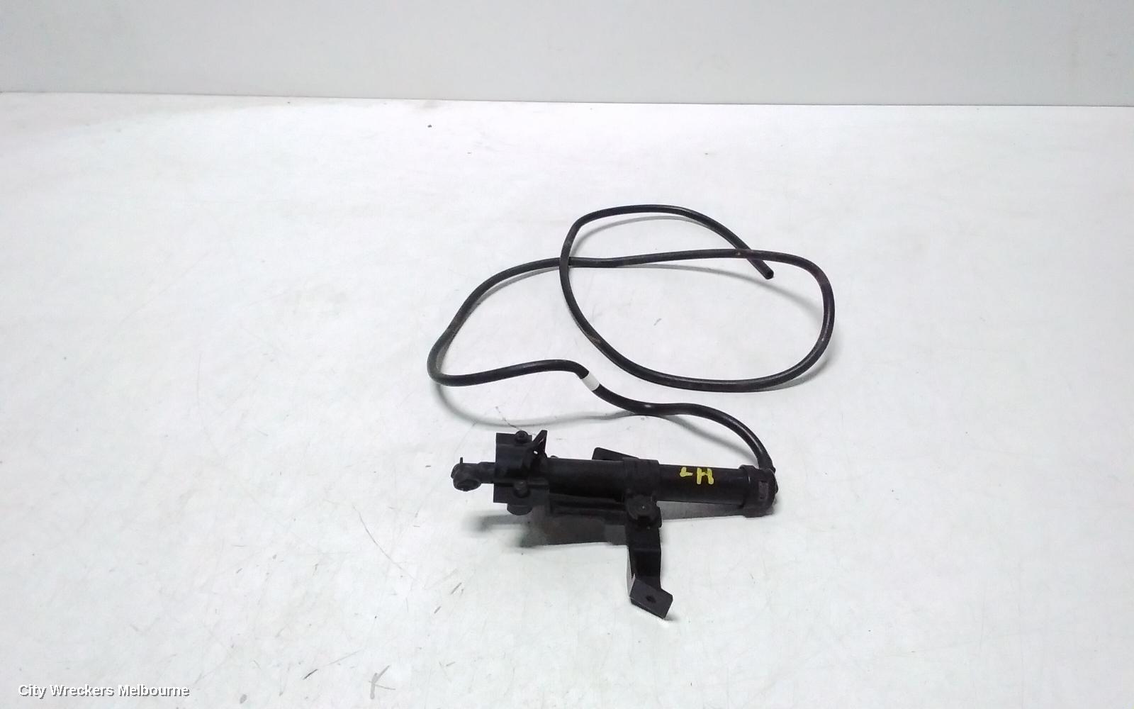 LAND ROVER RANGEROVER EVOQUE WASHER JET, L538, 11/2011 - 01/2019