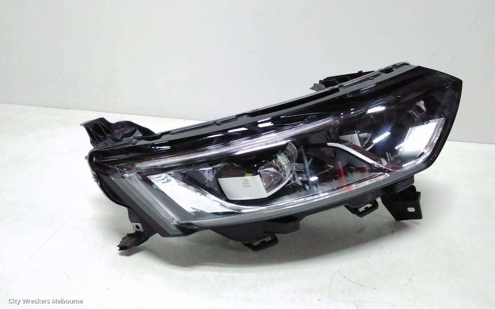 RENAULT KALEOS RIGHT HEADLAMP, XZG, LED TYPE, 05/2016 - 05/2019