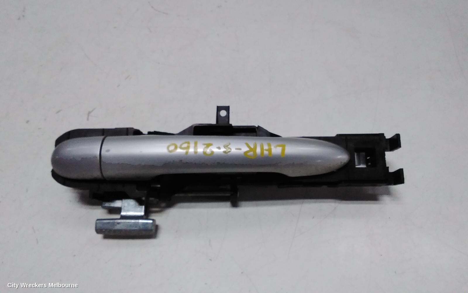 RENAULT KALEOS DOOR HANDLE, H45, OUTER, LH FRONT/REAR, 09/2008 - 10/2011