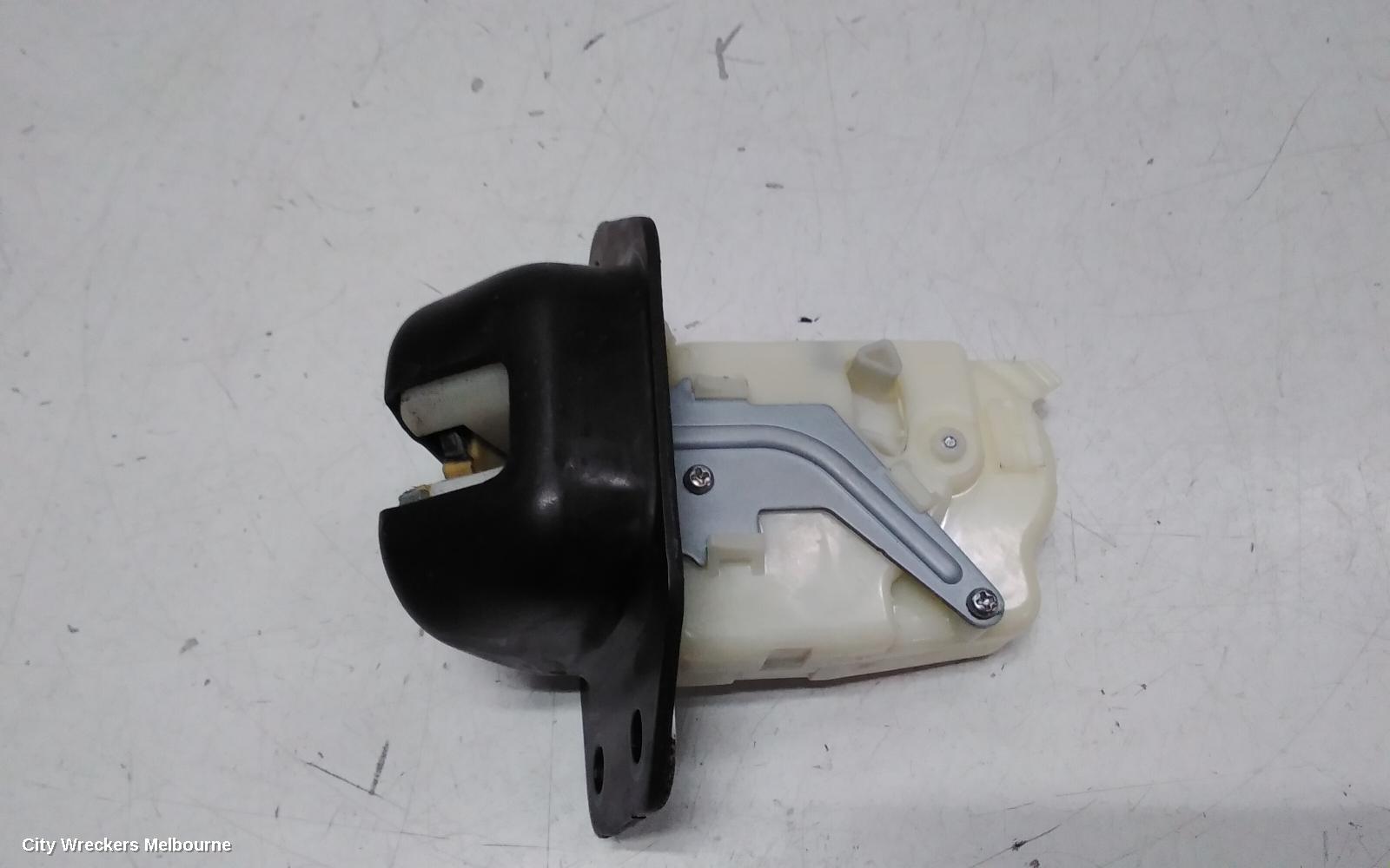 RENAULT KALEOS DOOR/BOOT/GATE LOCK, TAILGATE, LOWER (LH SIDE), H45, 09/2008 - 04/2016