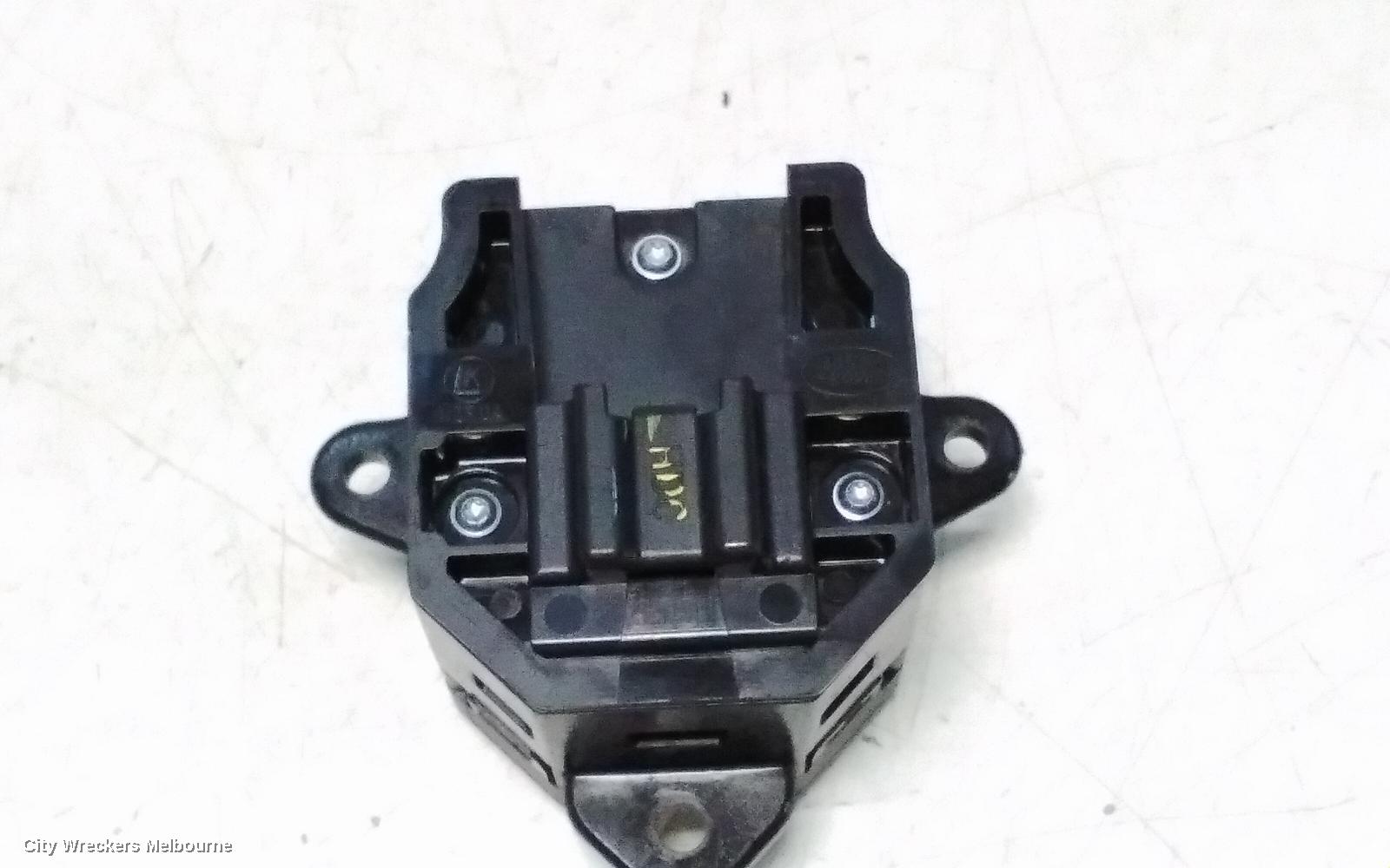 LAND ROVER RANGEROVER EVOQUE, L538, 11/2011 - 01/2019, TRACTION CONTROL BUTTON SWITCH OEM BJ32-14K147-AD: 118904