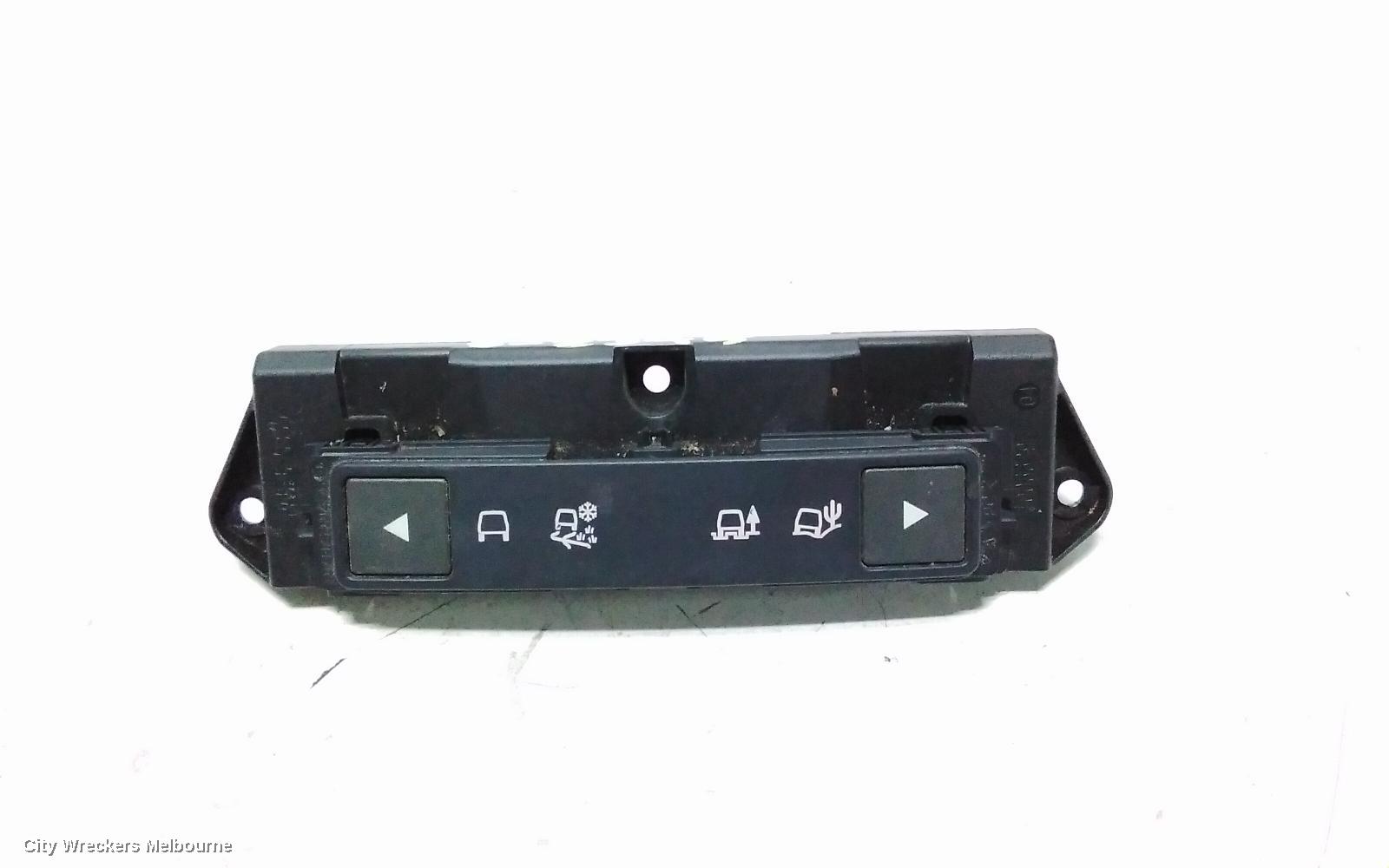 LAND ROVER RANGEROVER EVOQUE, L538, 11/2011 - 01/2019, BJ3214B596AC RANGE ROVER EVOQUE (L538) 2012 MULTIPLE SWITCH: 118907