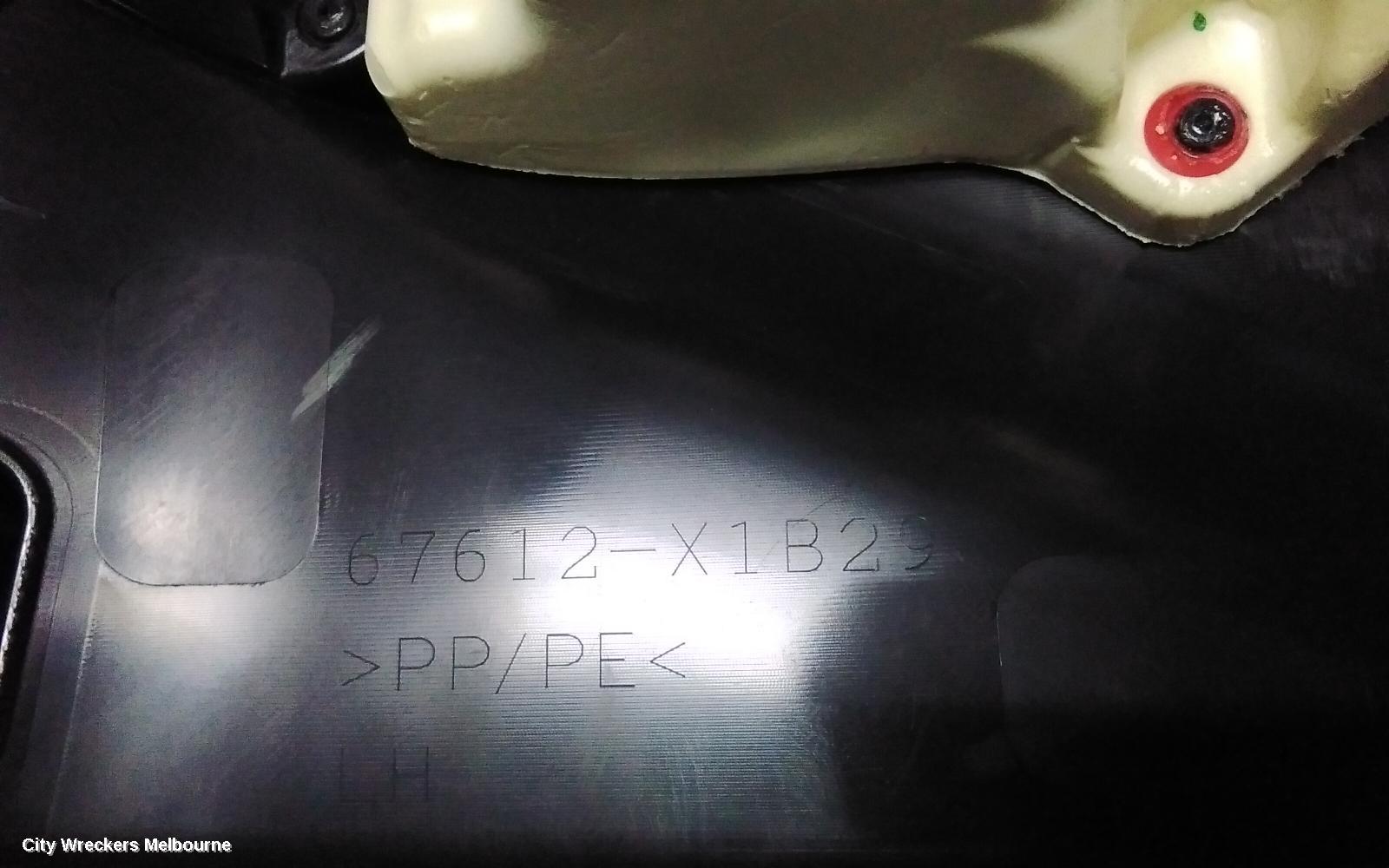 TOYOTA C-HR DOOR TRIM, LH FRONT, GEN 1, 12/2016 ONWARDS