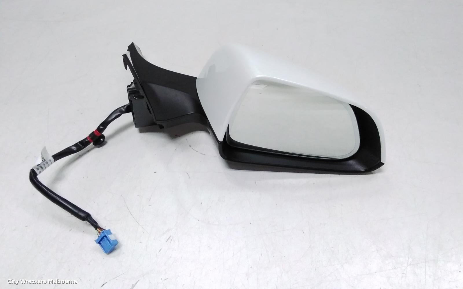 TESLA MODEL 3 RIGHT DOOR MIRROR, 1ST GEN, POWER, FOLDING, HEATED, DIMMING, BLACK BASE TYPE, 06/2019 - 08/2023