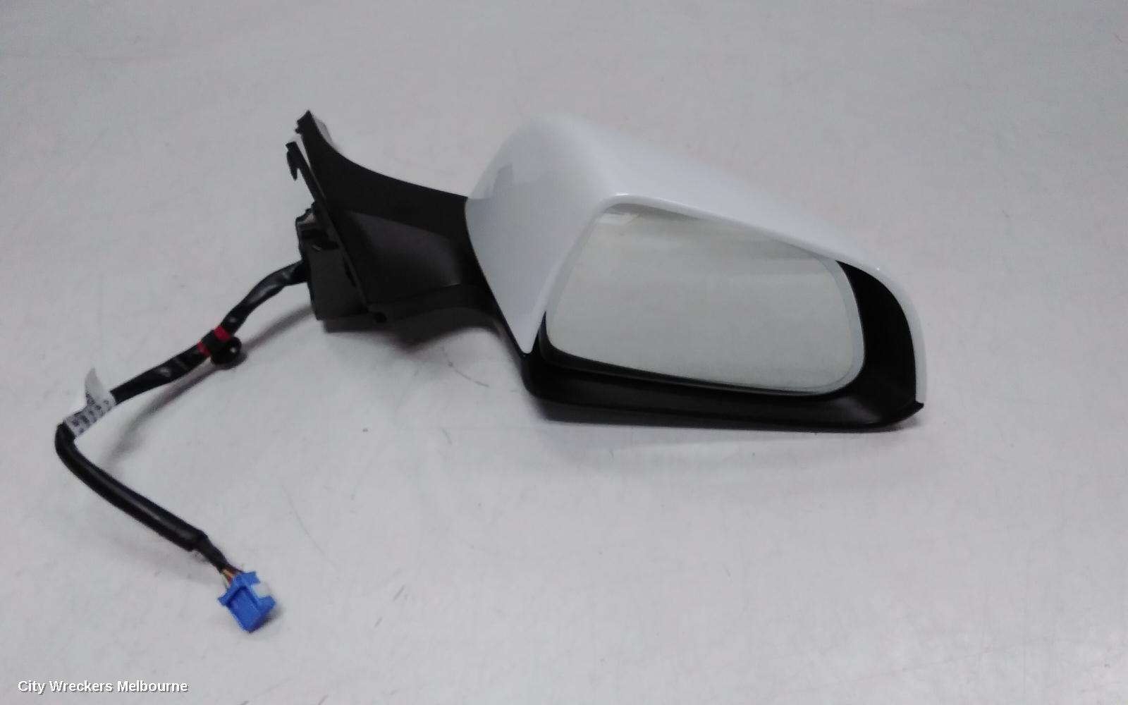 TESLA MODEL 3 RIGHT DOOR MIRROR, 1ST GEN, POWER, FOLDING, HEATED, DIMMING, BLACK BASE TYPE, 06/2019 - 08/2023