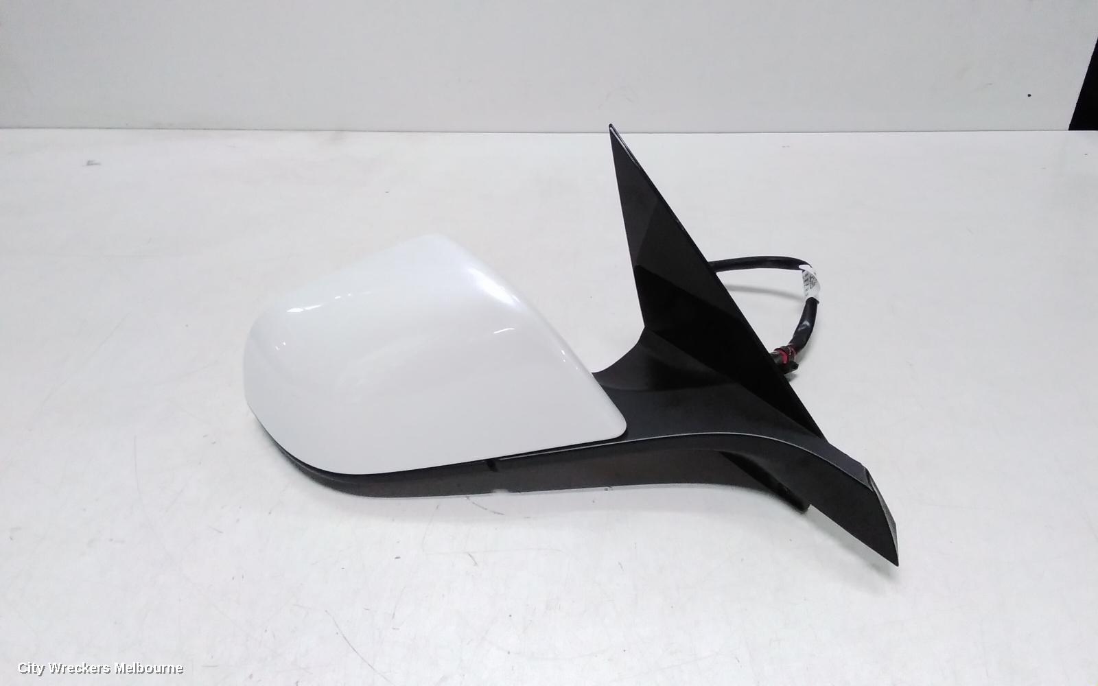 TESLA MODEL 3 RIGHT DOOR MIRROR, 1ST GEN, POWER, FOLDING, HEATED, DIMMING, BLACK BASE TYPE, 06/2019 - 08/2023