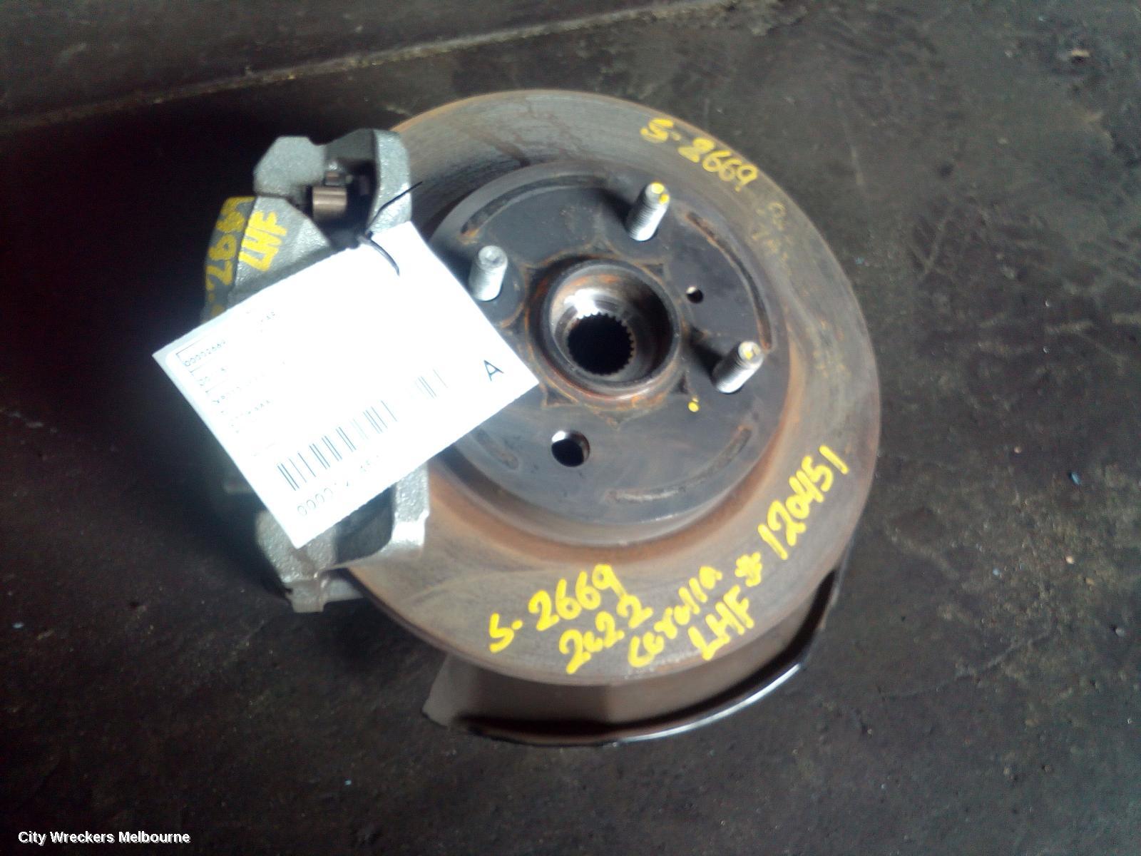 TOYOTA YARIS LEFT FRONT HUB ASSEMBLY, XP210 SERIES, 04/2020 ONWARDS