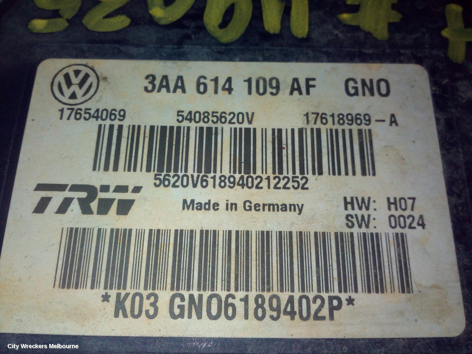 VOLKSWAGEN PASSAT ABS PUMP/MODULATOR, 3C/MK6 B6-B7, ON MODULE P/N 3AA614109AG, 03/2006 - 05/2015