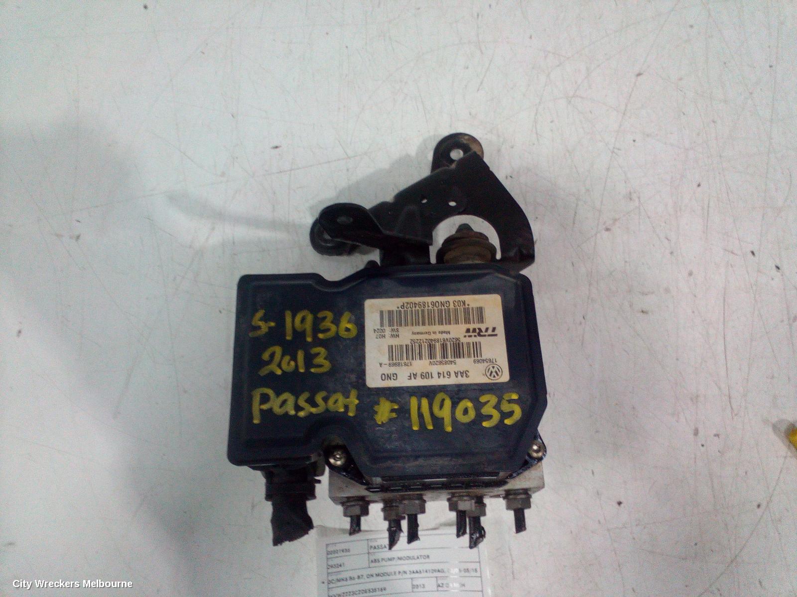 VOLKSWAGEN PASSAT ABS PUMP/MODULATOR, 3C/MK6 B6-B7, ON MODULE P/N 3AA614109AG, 03/2006 - 05/2015