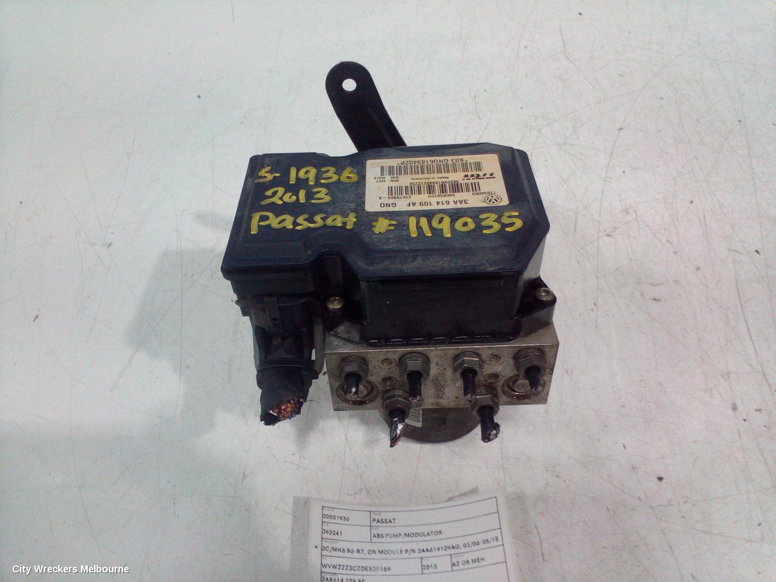 VOLKSWAGEN PASSAT ABS PUMP/MODULATOR, 3C/MK6 B6-B7, ON MODULE P/N 3AA614109AG, 03/2006 - 05/2015