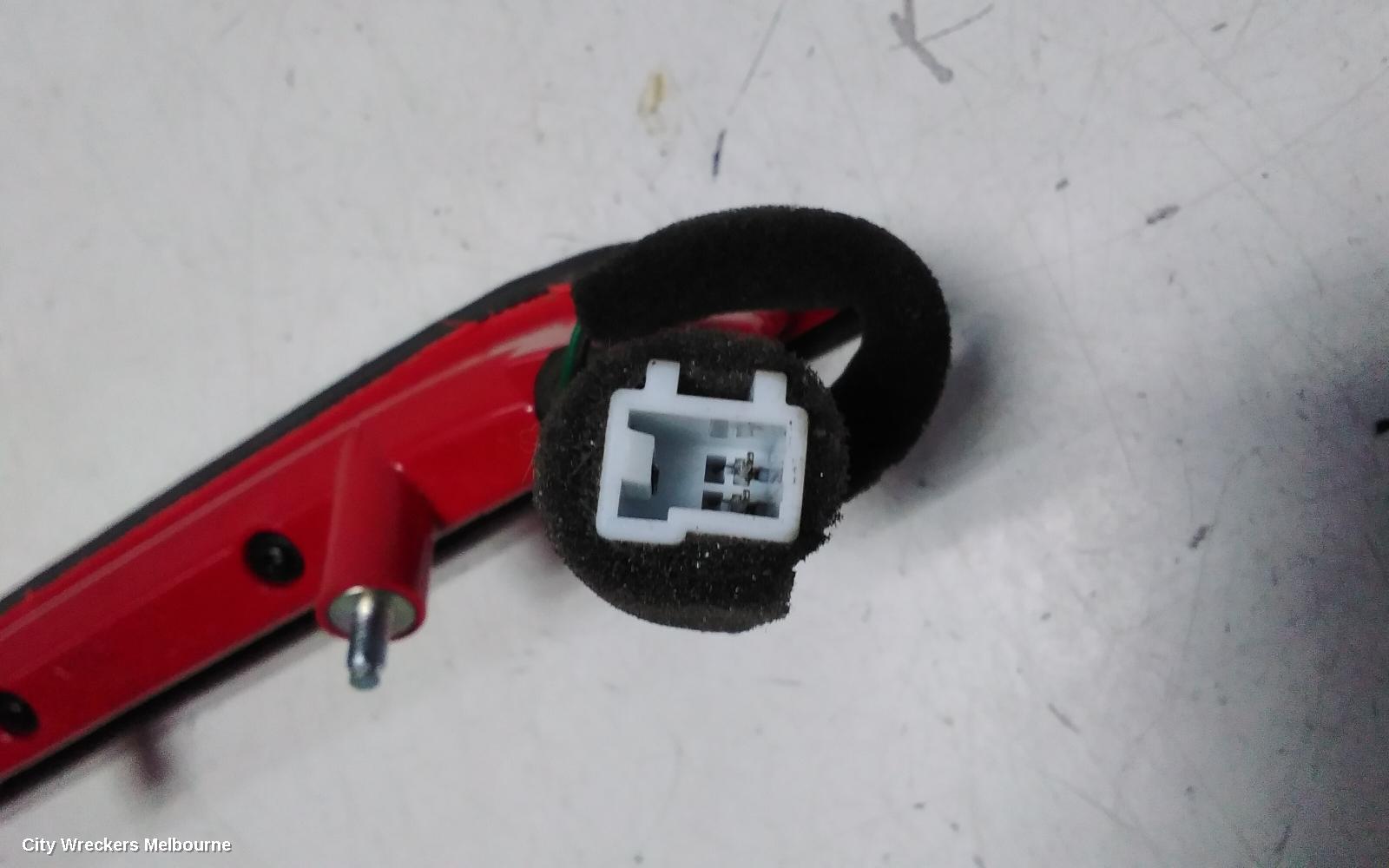 KIA RIO HIGH LEVEL STOPLIGHT, UB 08/2011 - 11/2016