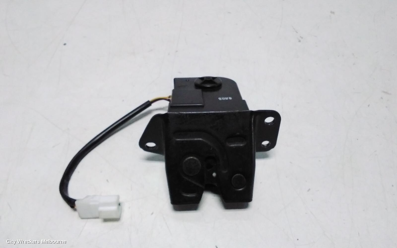 KIA RIO DOOR/BOOT/GATE LOCK, TAILGATE LOCK, UB, 08/2011 - 11/2016