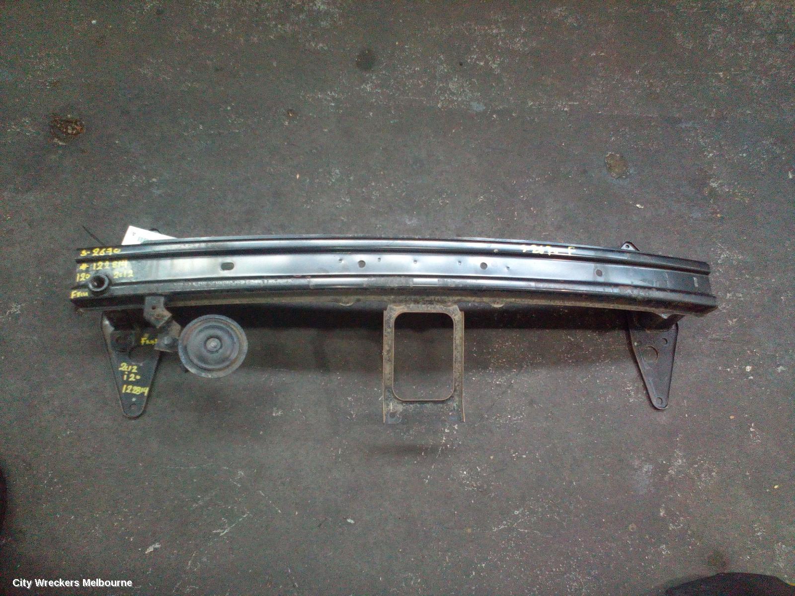 HYUNDAI I20 F/BAR REINFORC/BRACK, MAIN REINFORCEMENT, PB, 03/2012 - 12/2015