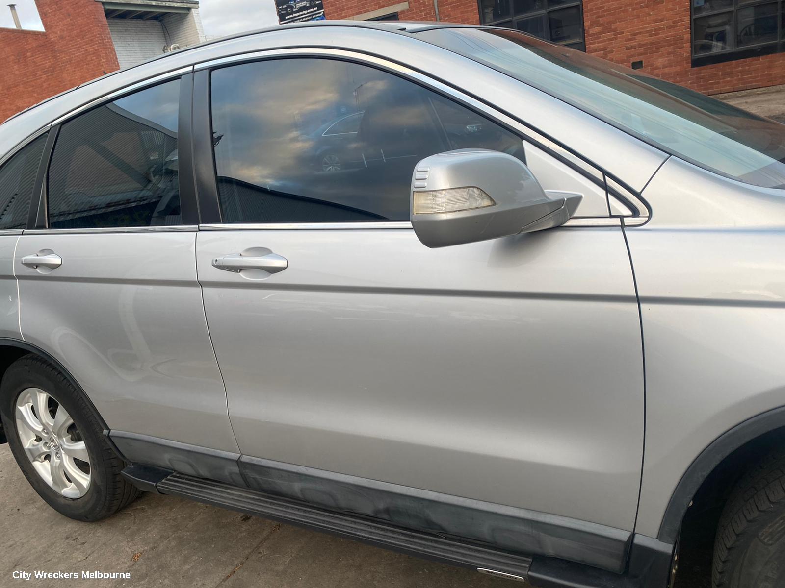 HONDA CRV RIGHT FRONT DOOR, RE, 03/2007 - 10/2012