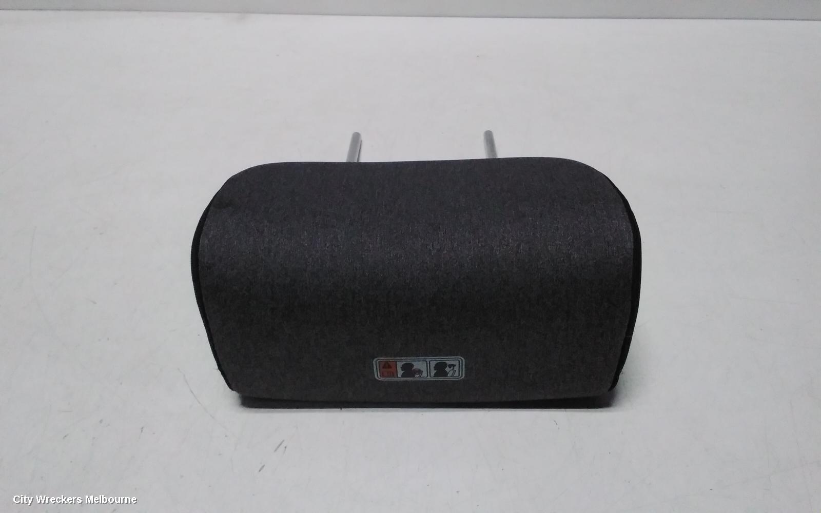 HYUNDAI SANTA FE HEADREST, LH REAR 2ND ROW, CLOTH, TM, 03/2018 ONWARDS