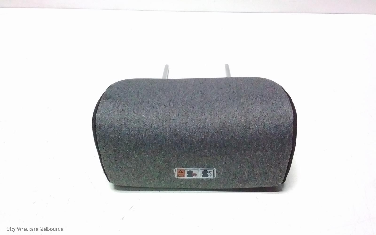 HYUNDAI SANTA FE HEADREST, LH REAR 2ND ROW, CLOTH, TM, 03/2018 ONWARDS