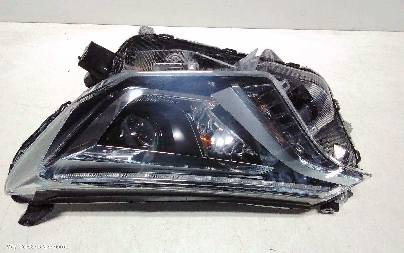 TOYOTA RAV4 LEFT HEADLAMP, XA40, LED TYPE, 10/2015 - 12/2018