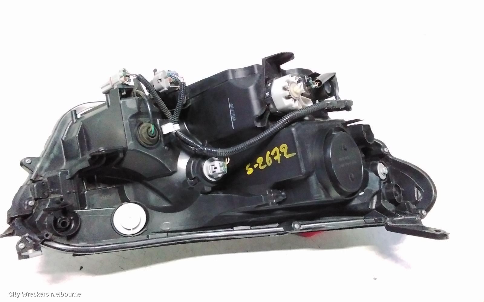 TOYOTA RAV4 LEFT HEADLAMP, XA40, LED TYPE, 10/2015 - 12/2018