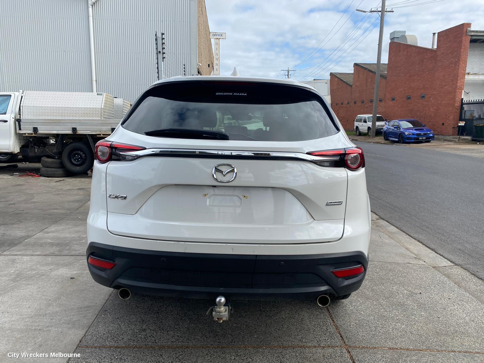 MAZDA CX9 RIGHT TAILLIGHT, TC, BUMPER REFLECTOR, 07/2016 ONWARDS