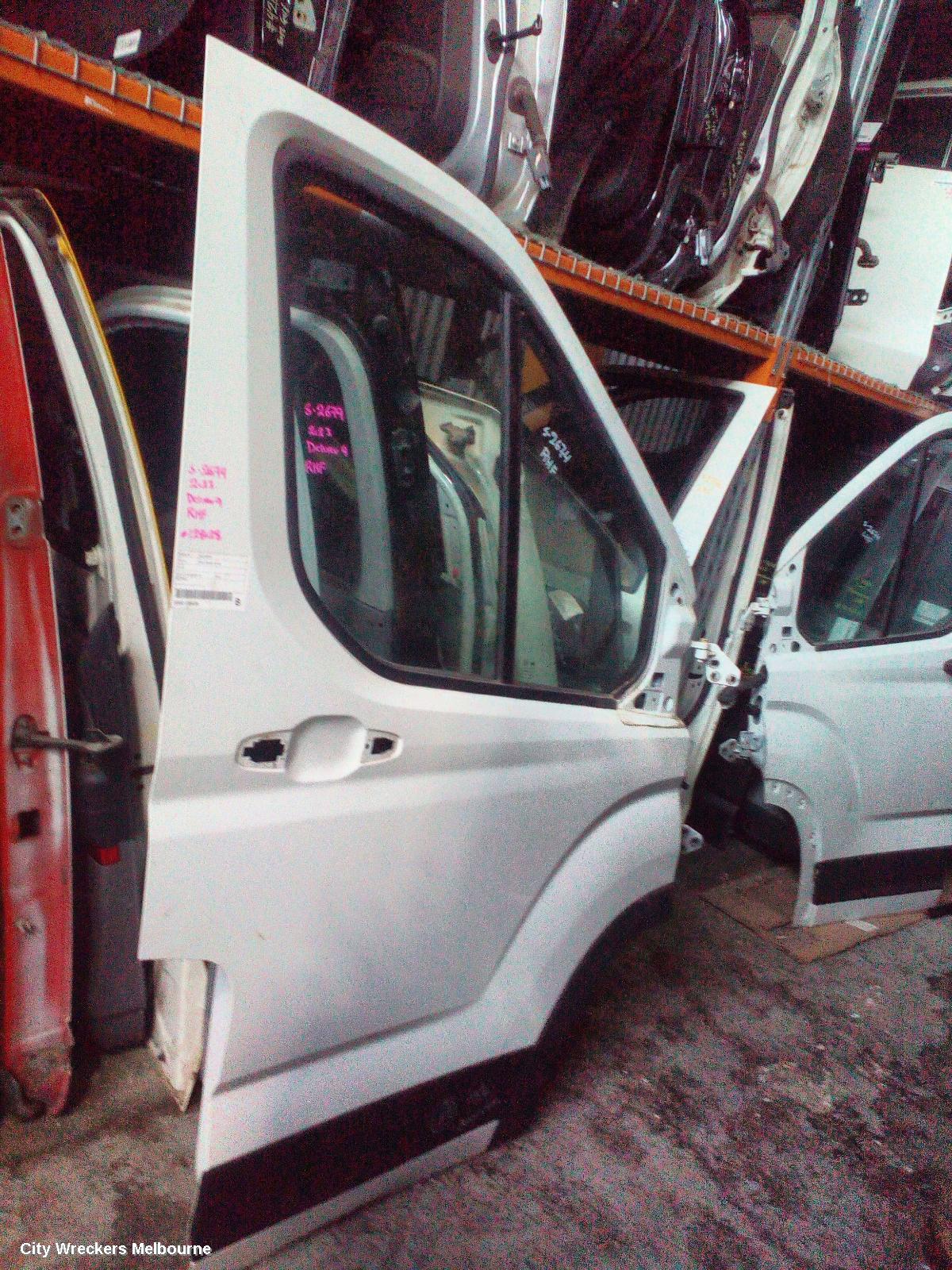 LDV DELIVER 9 RIGHT FRONT DOOR, 07/2020 ONWARDS