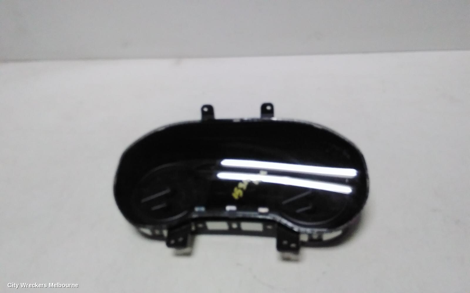 LDV DELIVER 9 INSTRUMENT CLUSTER, DISPLAY CLUSTER, AUTO T/M, 07/2020 ONWARDS