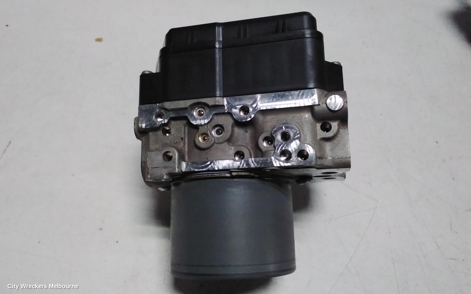 LEXUS IS250/IS250C ABS PUMP/MODULATOR, GSE20R, 11/2005 - 12/2014