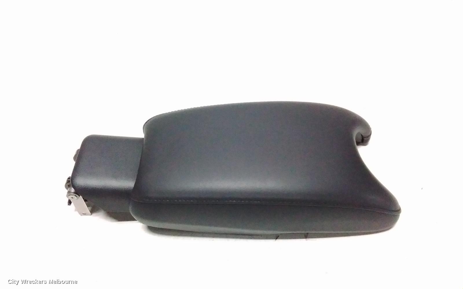 HONDA HRV CONSOLE, RU, 12/2014 - 10/2021
