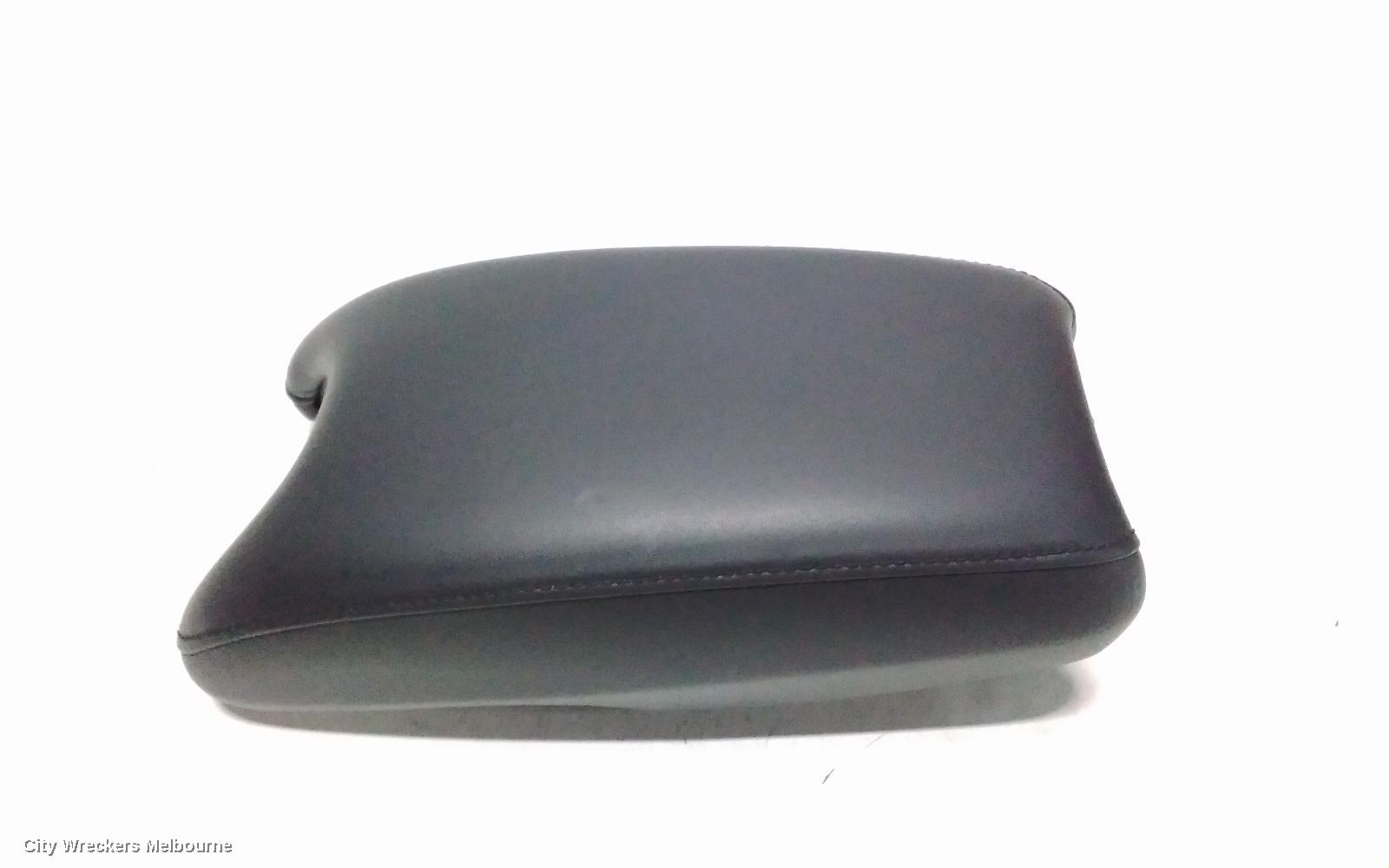 HONDA HRV CONSOLE, RU, 12/2014 - 10/2021