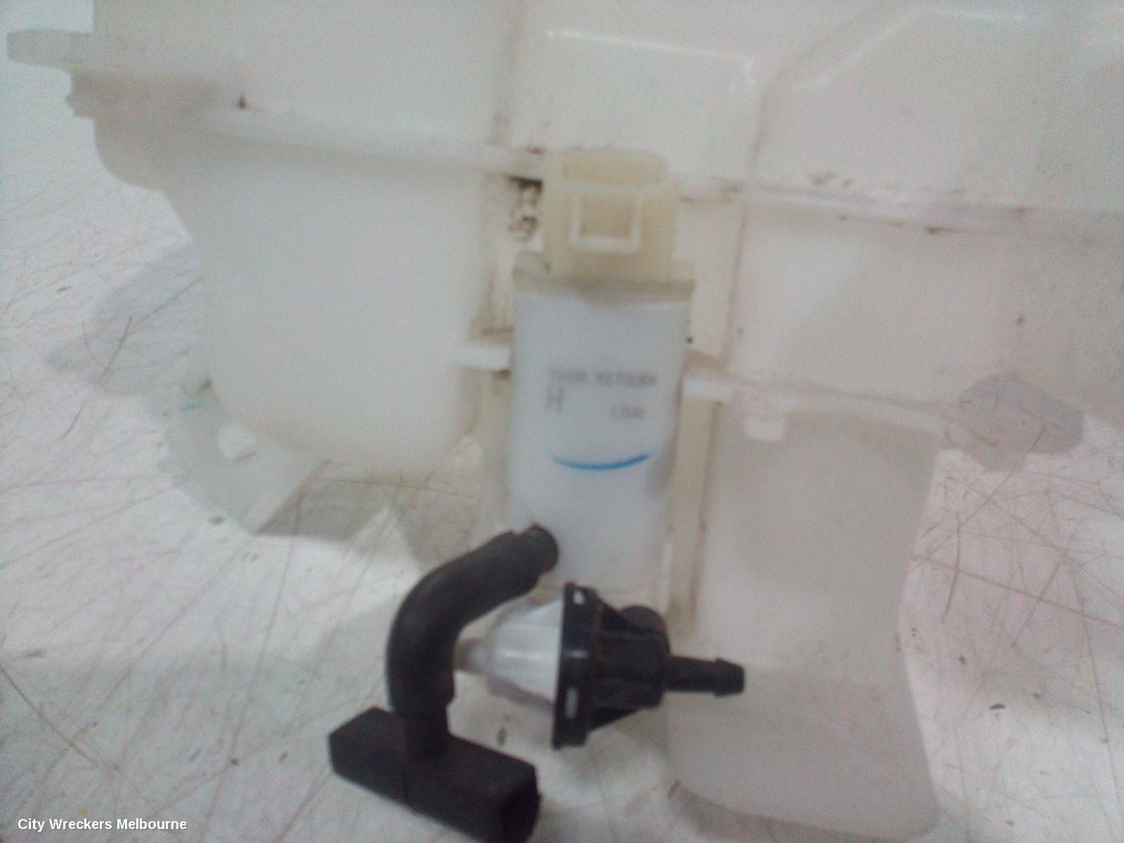 HONDA HRV WASHER BOTTLE, RU, 12/2014 - 10/2021