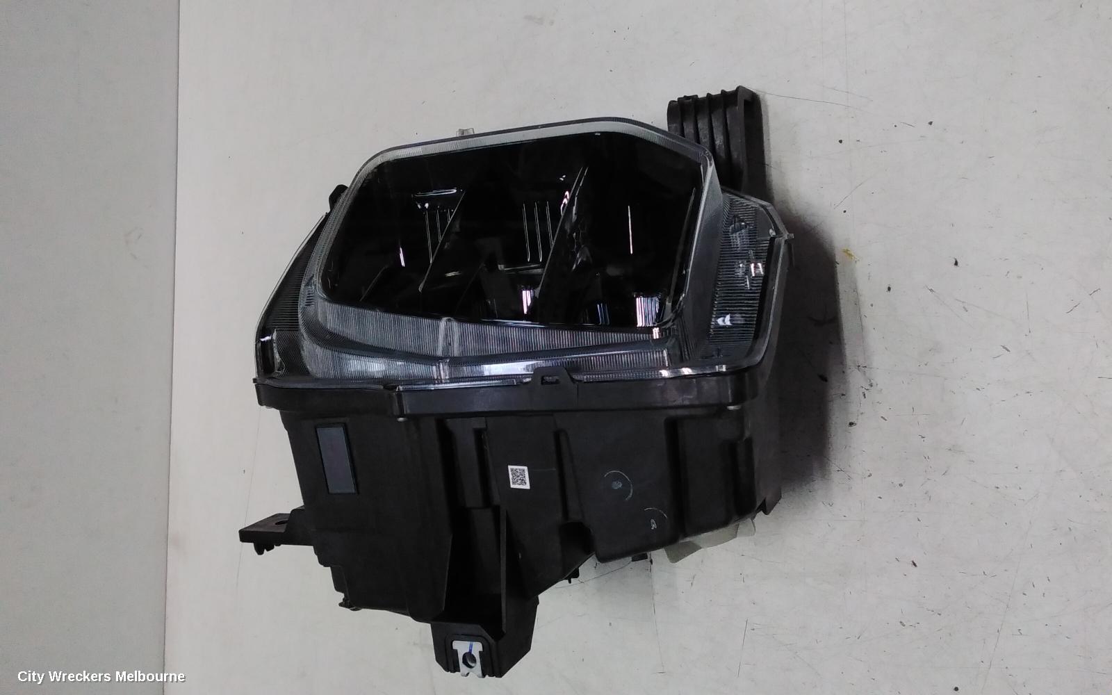 LDV T60 RIGHT HEADLAMP, SK8C, LOWER LIGHT IN BUMPER, LED TYPE, 09/2021 ONWARDS