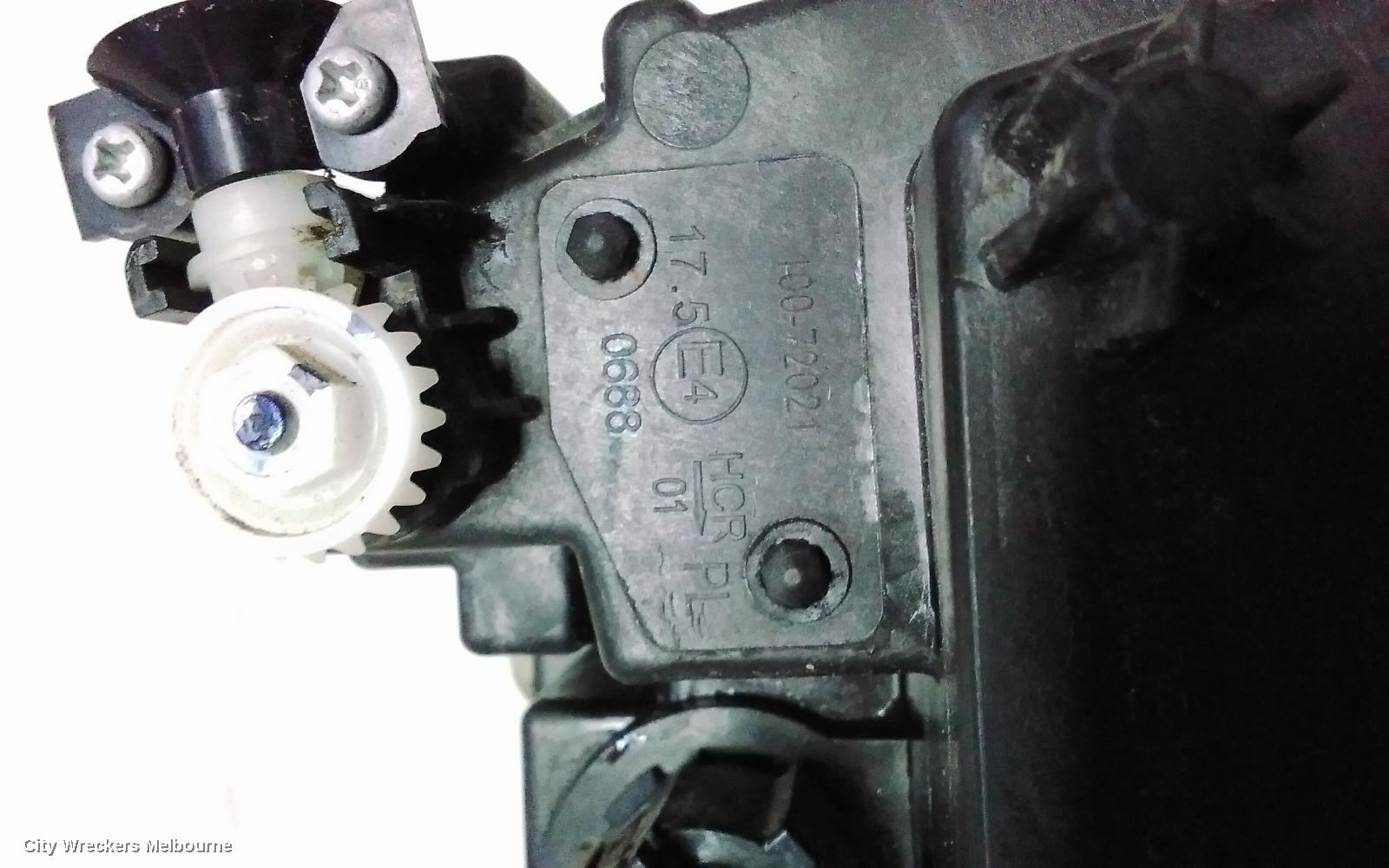 LDV T60 RIGHT HEADLAMP, SK8C, LOWER LIGHT IN BUMPER, LED TYPE, 09/2021 ONWARDS