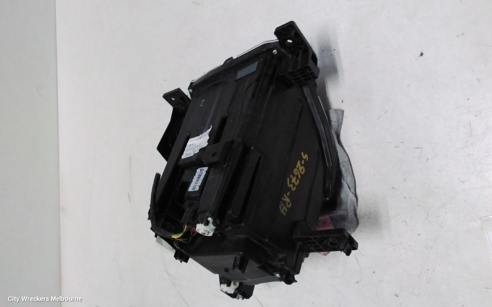 LDV T60 RIGHT HEADLAMP, SK8C, LOWER LIGHT IN BUMPER, LED TYPE, 09/2021 ONWARDS