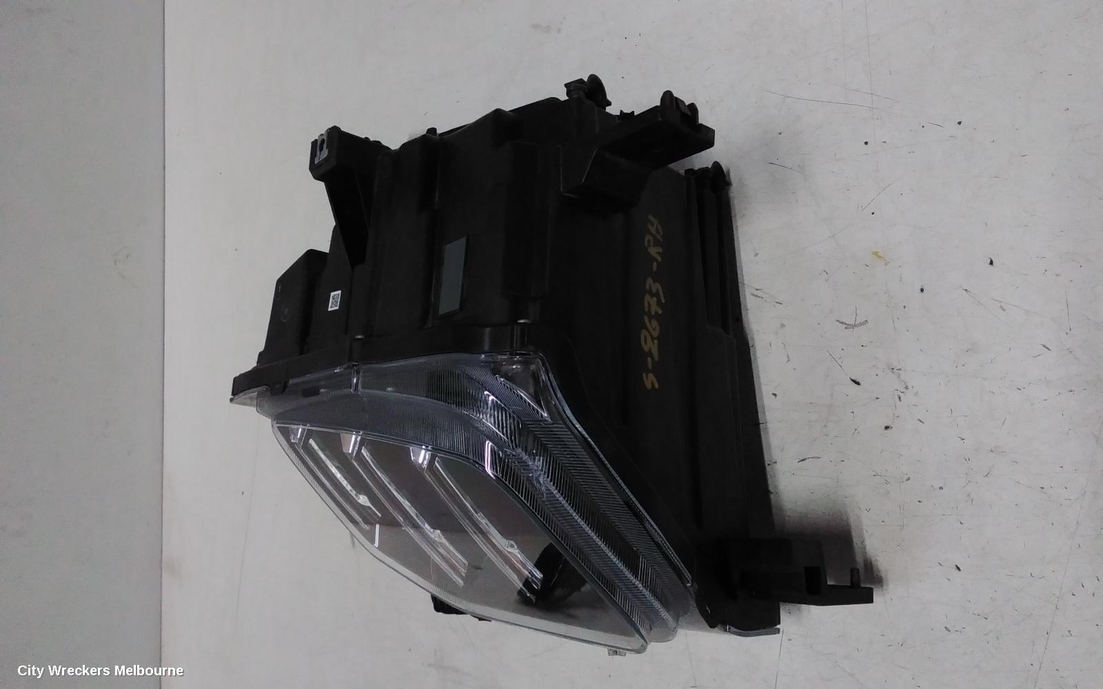 LDV T60 RIGHT HEADLAMP, SK8C, LOWER LIGHT IN BUMPER, LED TYPE, 09/2021 ONWARDS