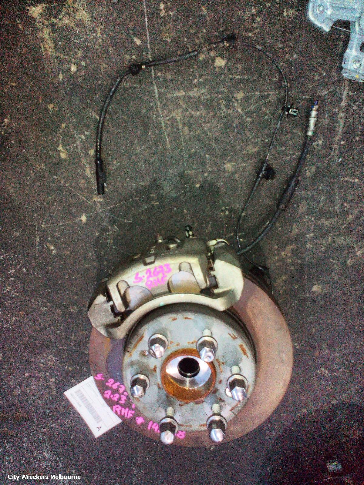 LDV T60 RIGHT FRONT HUB ASSEMBLY, SK8C, 09/2021 ONWARDS