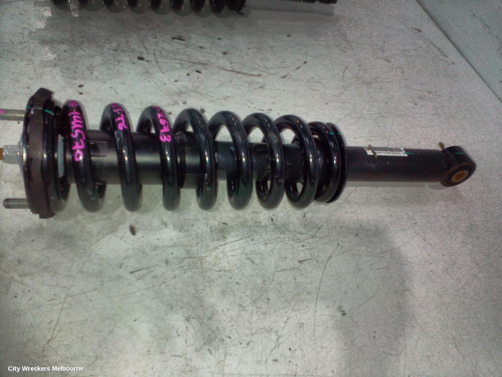LDV T60 LEFT FRONT STRUT, SK8C, 08/2021 ONWARDS