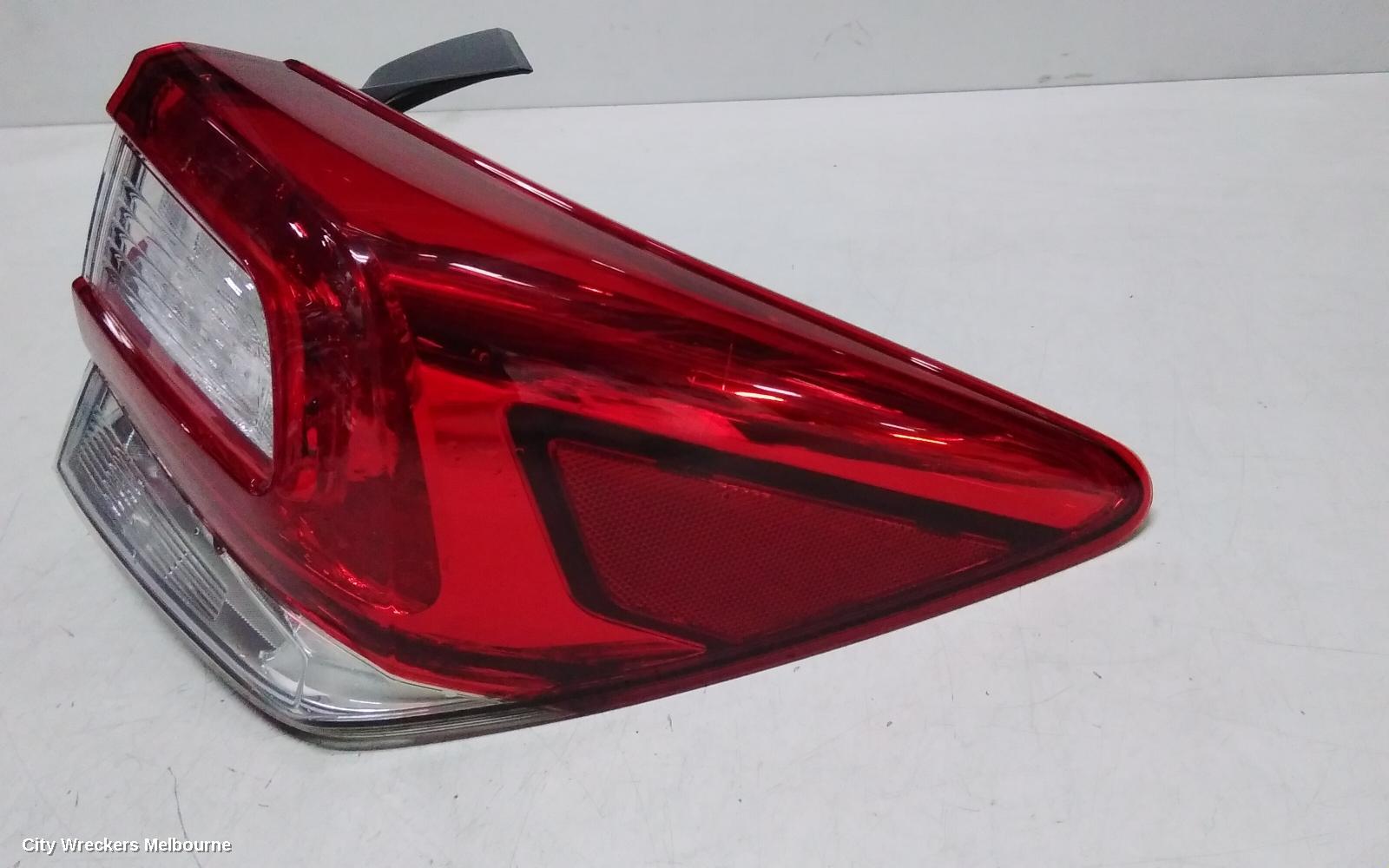 SUBARU XV RIGHT TAILLIGHT, W/ CHROME INSERT TYPE, G5X, 03/2017 - 04/2020