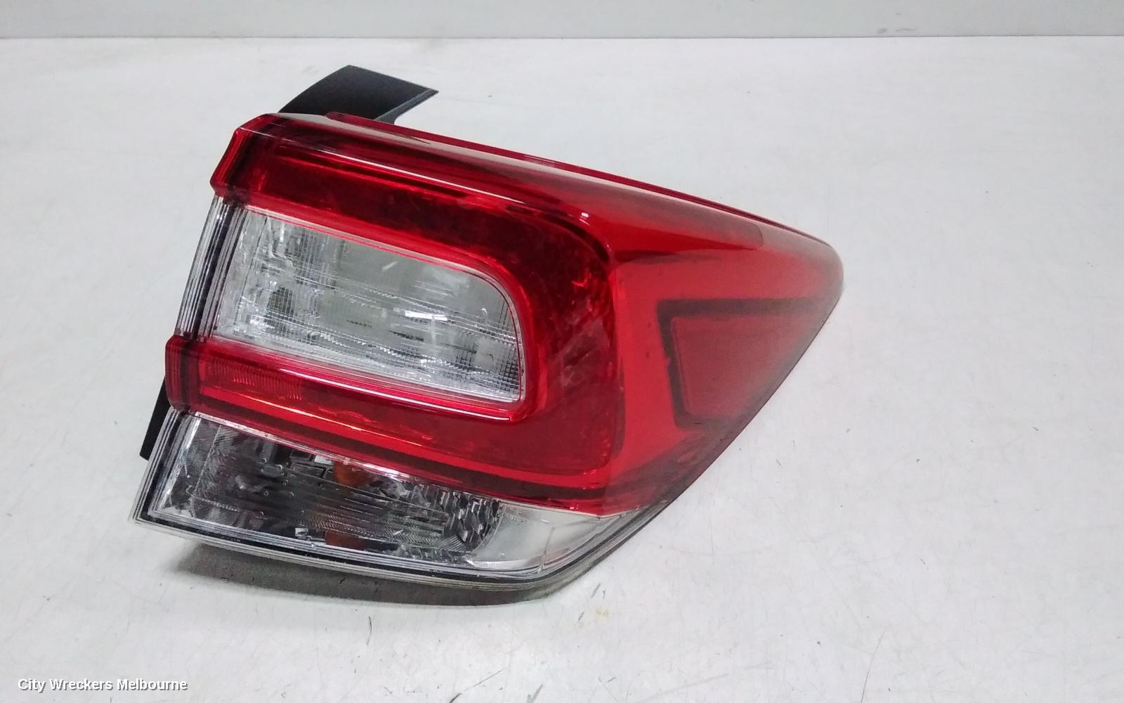 SUBARU XV RIGHT TAILLIGHT, W/ CHROME INSERT TYPE, G5X, 03/2017 - 04/2020