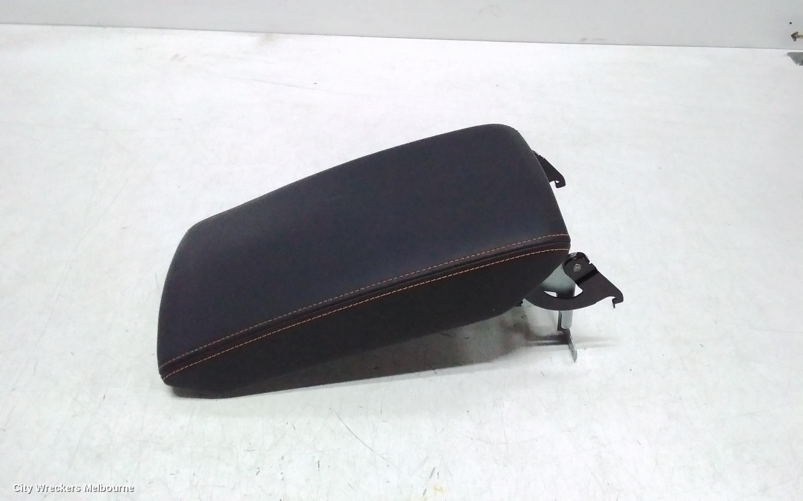 SUBARU XV CONSOLE, G5X, CENTRE CONSOLE, LEATHER TYPE, 03/2017 - 06/2023