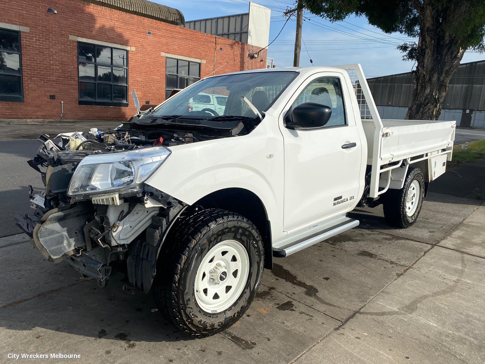 NISSAN NAVARA LEFT FRONT WINDOW REG/MOTOR, NP300, 05/2015 ONWARDS