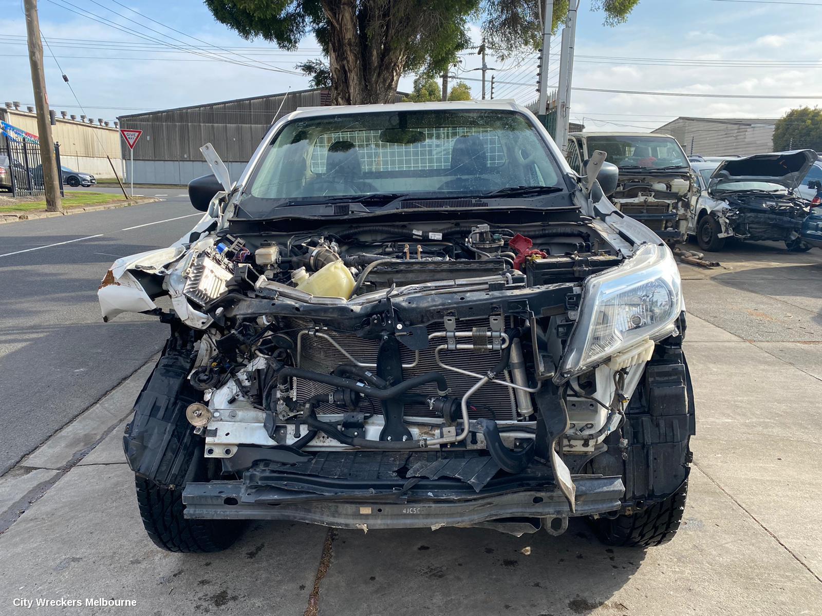 NISSAN NAVARA LEFT FRONT WINDOW REG/MOTOR, NP300, 05/2015 ONWARDS