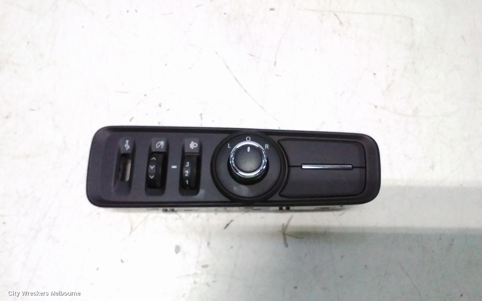 LDV DELIVER 9, DOOR MIRROR SWITCH, 07/2020 ONWARDS