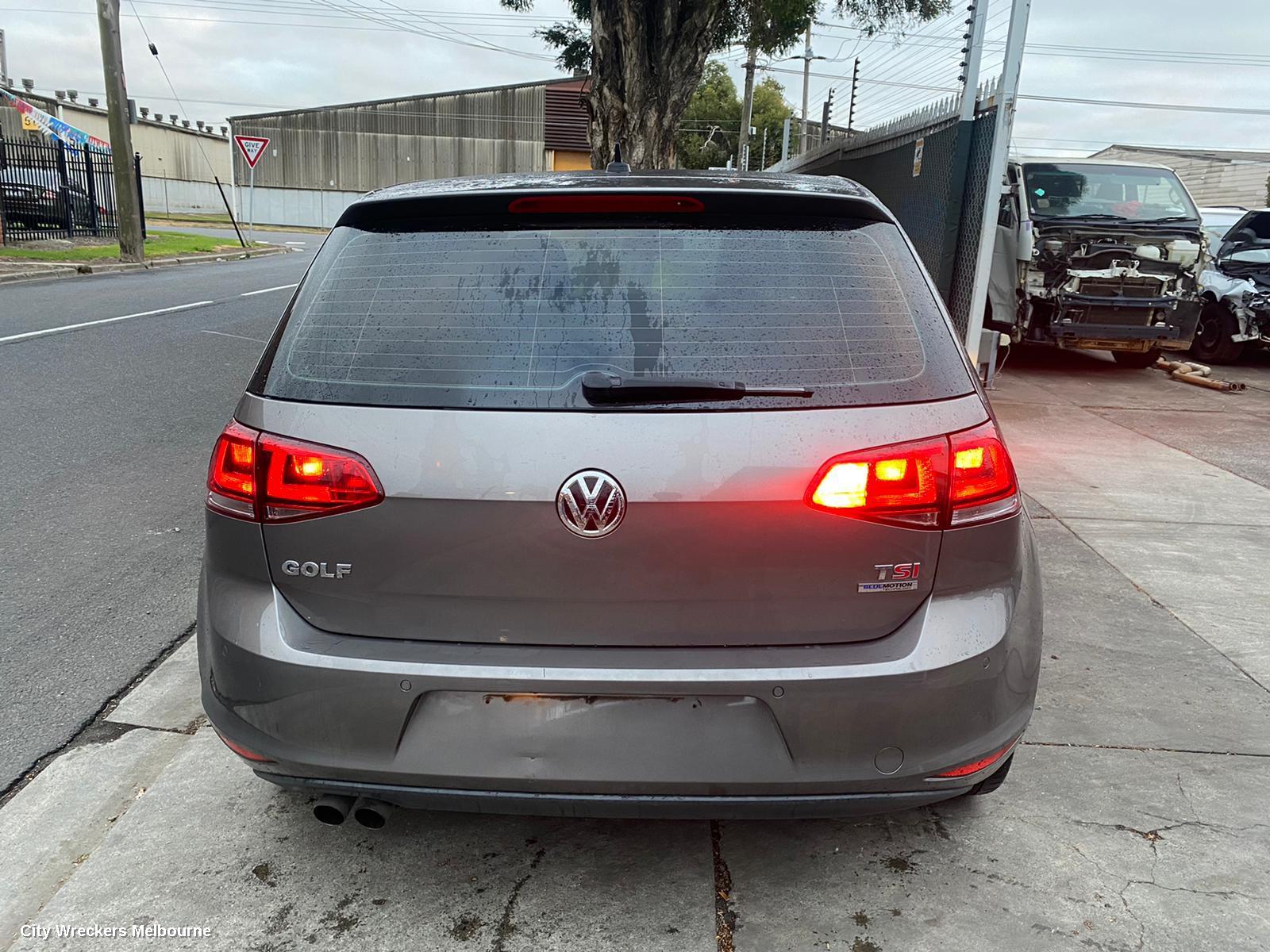 VOLKSWAGEN GOLF RADIO/CD/DVD/SAT/TV, SAT NAV TOUCHSCREEN, GEN 7, 03/2013 - 03/2017