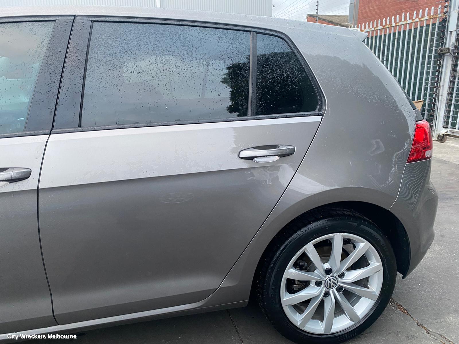 VOLKSWAGEN GOLF RADIO/CD/DVD/SAT/TV, SAT NAV TOUCHSCREEN, GEN 7, 03/2013 - 03/2017
