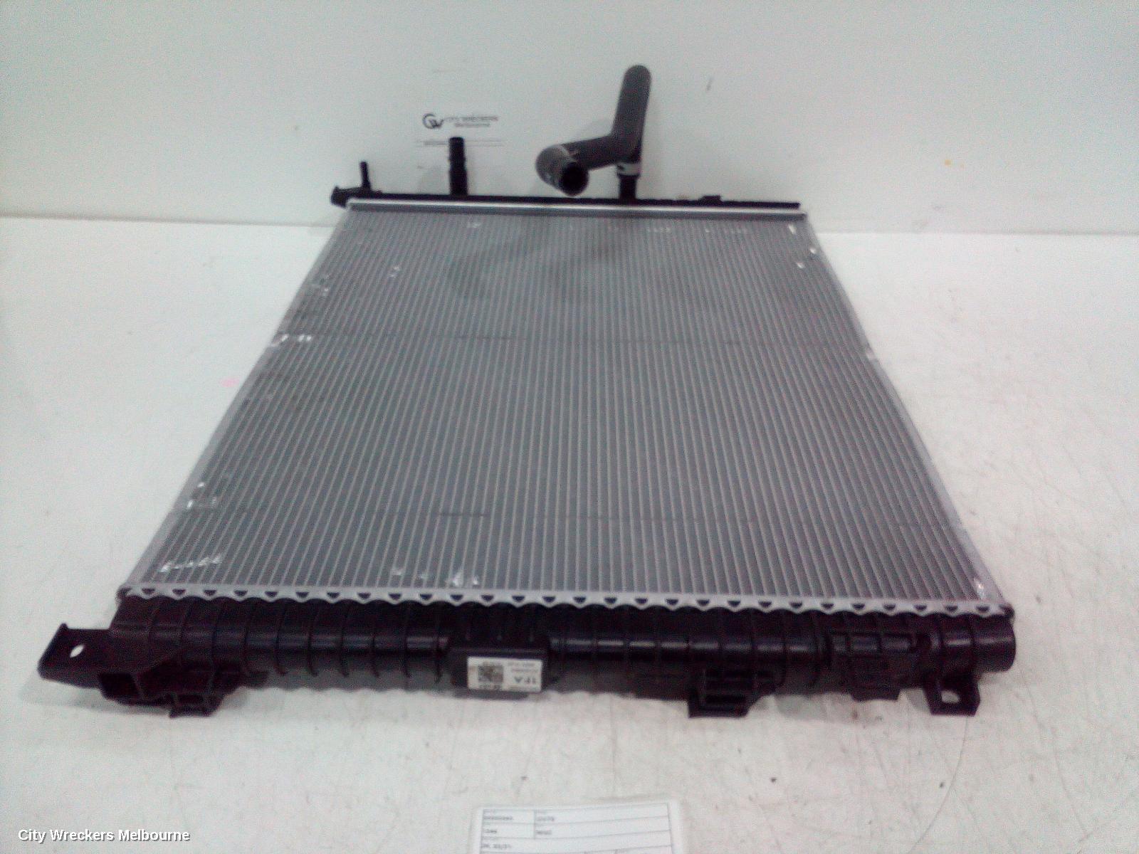 GENESIS GV70, JK, 03/2021 ONWARDS, RADIATOR CLOSE TO BUMPER: 119642