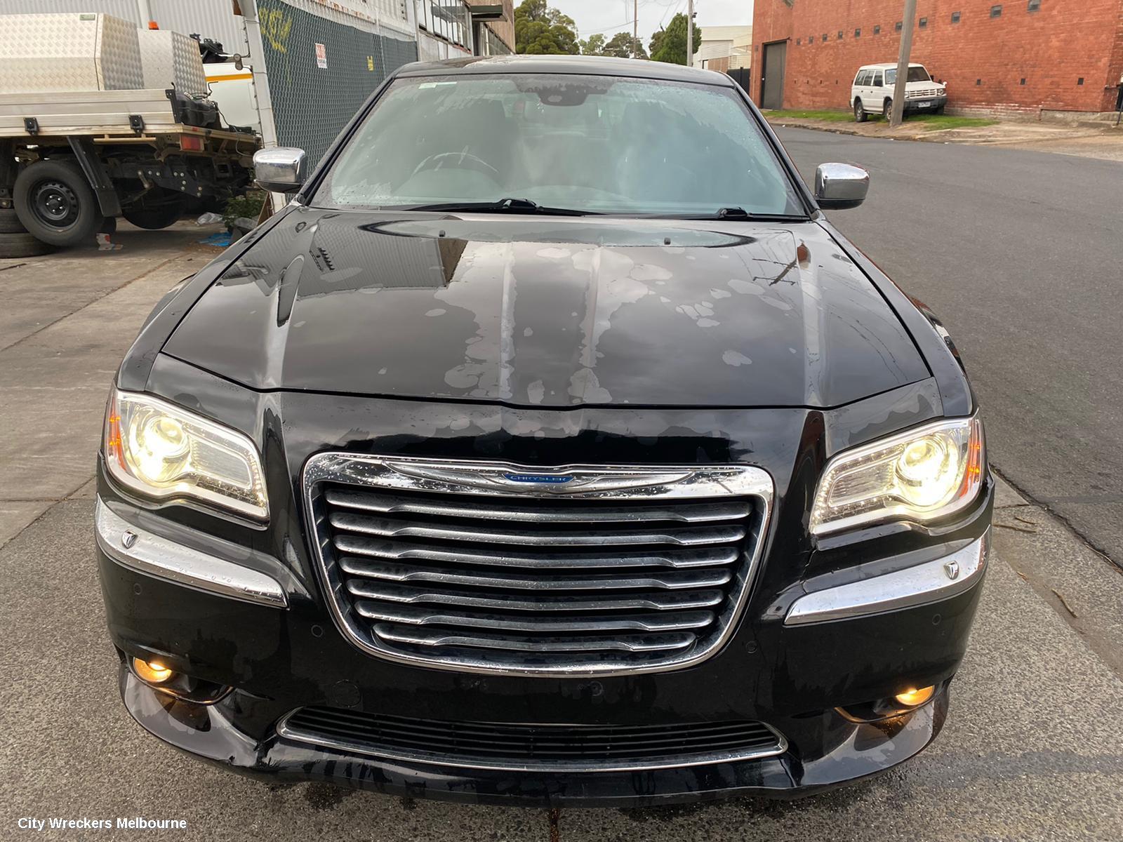 CHRYSLER 300C DOOR HANDLE, OUTER, RH FRONT, LX2, 07/2012 - 12/2014