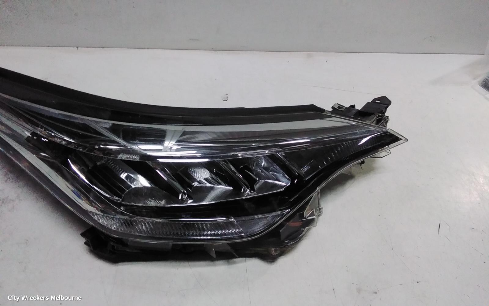 TOYOTA C-HR RIGHT HEADLAMP, GEN 1, HALOGEN TYPE, 10/2019 ONWARDS