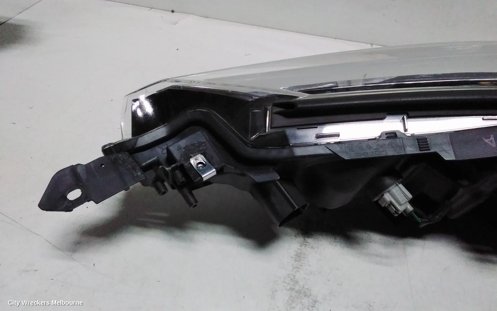TOYOTA C-HR RIGHT HEADLAMP, GEN 1, HALOGEN TYPE, 10/2019 ONWARDS