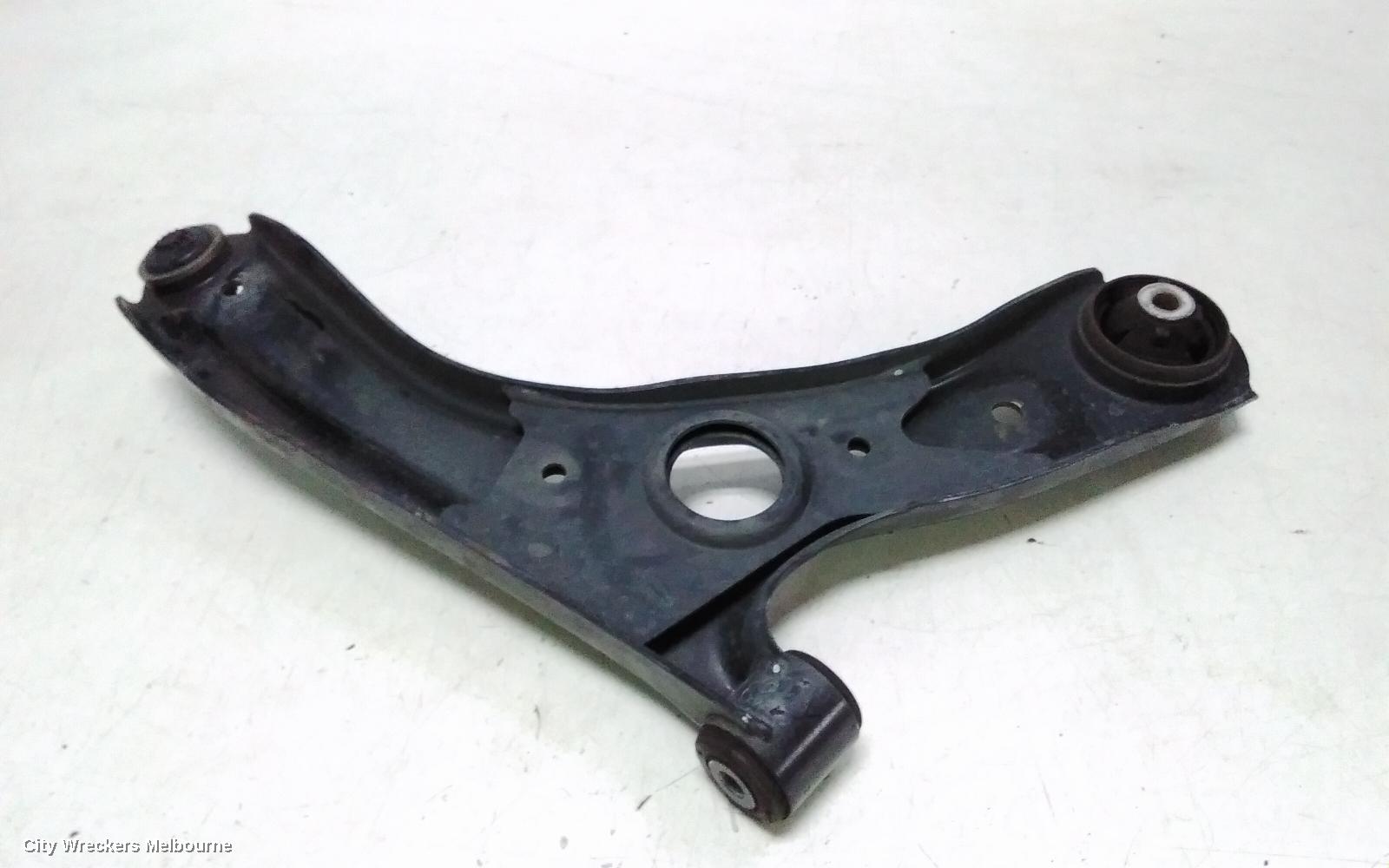 HYUNDAI I30 LEFT FRONT LOWER CONTROL ARM, CN7, SEDAN (S.KOREA VIN KMHL), N LINE/N LINE PREMIUM, 08/2020 ONWARDS