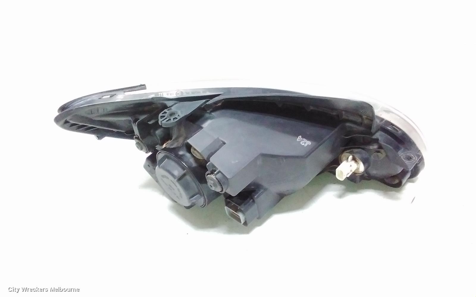 HYUNDAI GETZ RIGHT HEADLAMP, TB, HAZZLE TYPE, 07/2007 - 09/2011